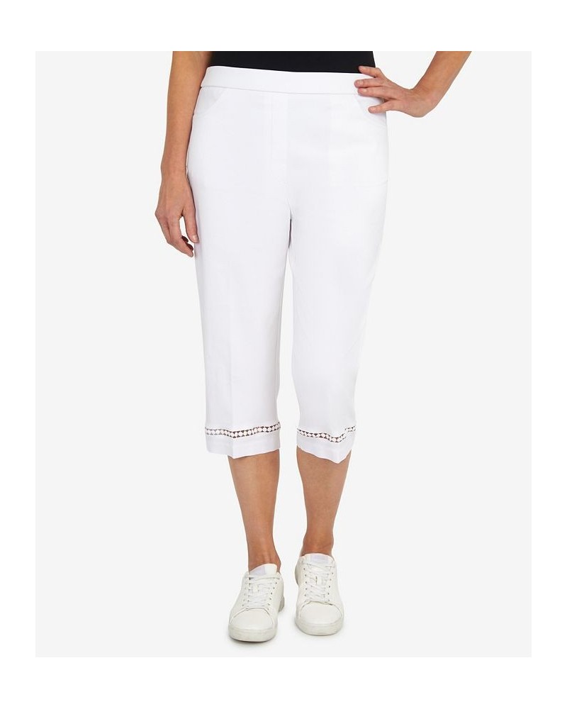 Petite Summer In The City Lace Allure Clamdigger Pants White $24.99 Pants