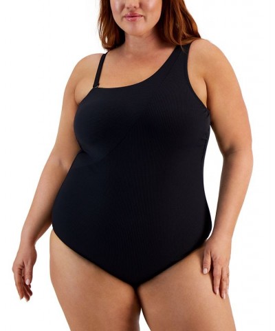 Trendy Plus Size Fine Line One-Piece Swimsuit Black $82.32 Swimsuits