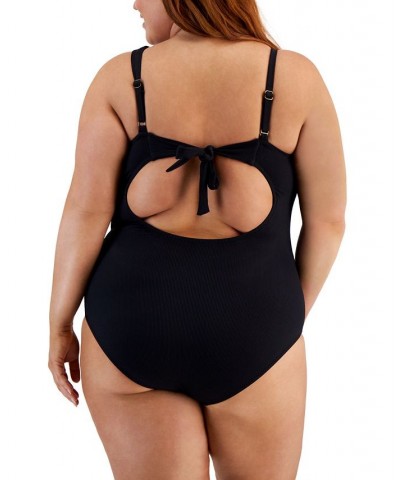 Trendy Plus Size Fine Line One-Piece Swimsuit Black $82.32 Swimsuits