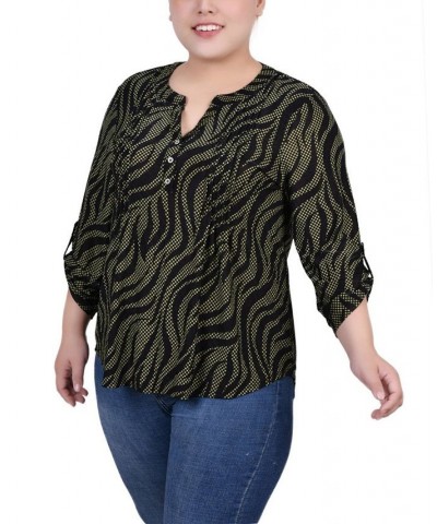 Plus Size 3/4 Roll Tab Pullover Top Black Herbal Zebra $14.31 Tops