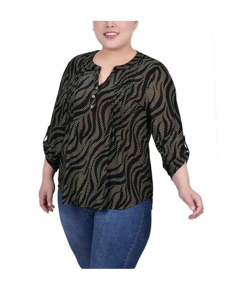 Plus Size 3/4 Roll Tab Pullover Top Black Herbal Zebra $14.31 Tops