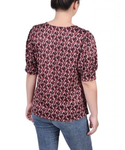 Women's Missy Short Sleeve Balloon Sleeve Top Black Wine Zigzag $17.36 Tops